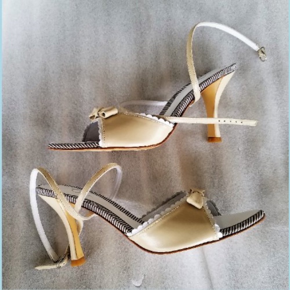 New JOEY O Beige Leather Convertible Slides Shoes